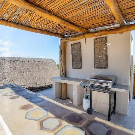 Apartment 2brprivate Pool/local Vibe & Tuluminati Atmosphere *