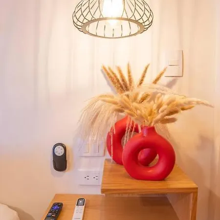 Unique Style, Elgance, Fast Wifi, The Perfect Zone Apartment