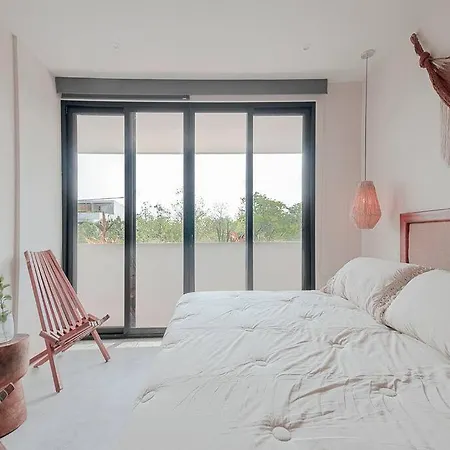 Amazing And New 2 Bedroom La Veleta Apartment *