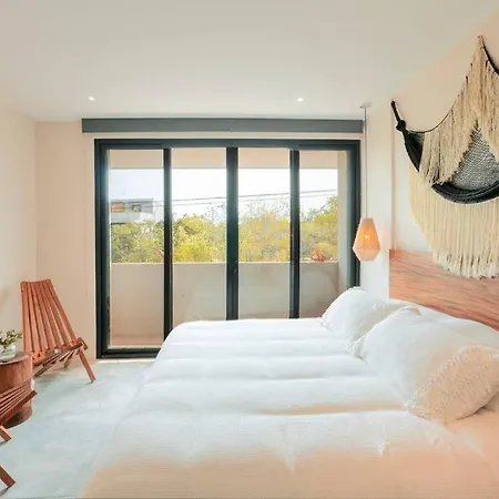Amazing And New 2 Bedroom La Veleta *
