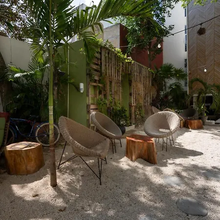 Smart-oostel Tulum