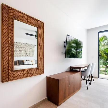 Cielo Luxury Studio At Lagunas Park Apartment