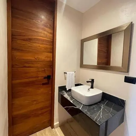 Basico Y Bonito Departamento Con Jacuzzi Privado Tulum