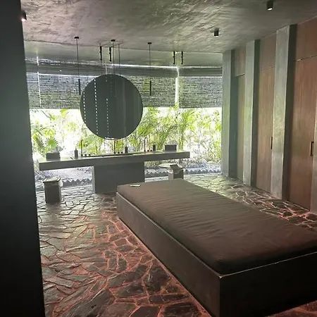 5 Star Luxury With Infinity And Cenote Pools Apartment *