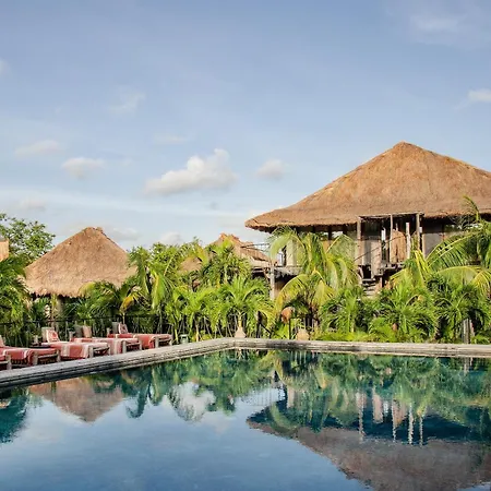 Hotel Radhoo (adults Only)
