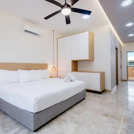 Ph With Privatepool In Aldeazama Apartment