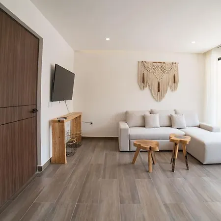 New Beautiful Cozy 1br With Private Pool Apartment *