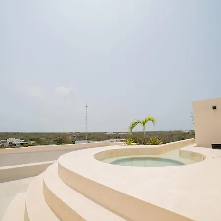 New Beautiful Cozy 1br With Private Pool