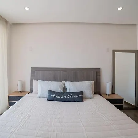 New Beautiful Cozy 1br With Private Pool *