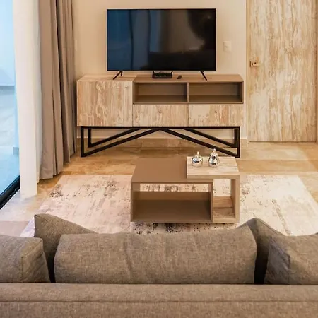 Katia 2br With Private Pool Apartment *