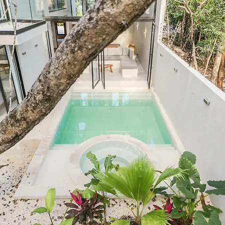 Leto Villa