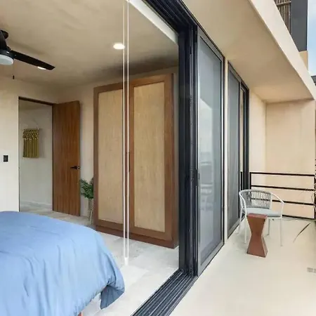 Apartment Luxury Beachfront Penthouse With Private Pool