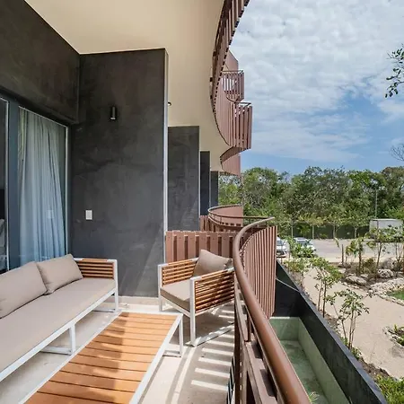 Dream Mayan King Ocean View Walk To Apartment