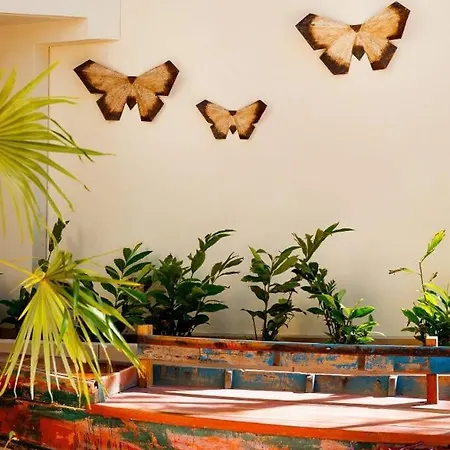Hotel Quiet & Relaxing 2br In The Exclusive Area By Happy Address 3*