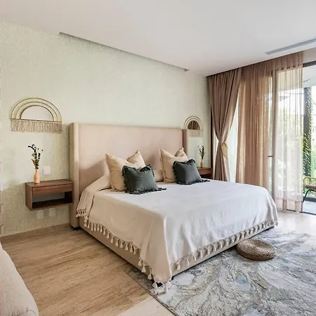 Lujoso Estudio Con Terraza Vista Alberca Apartment *