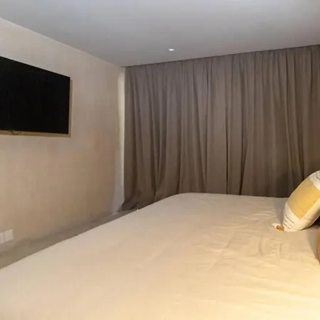 Luxury In Apartment *