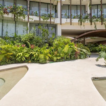 Apartment Mistiq Gardens *