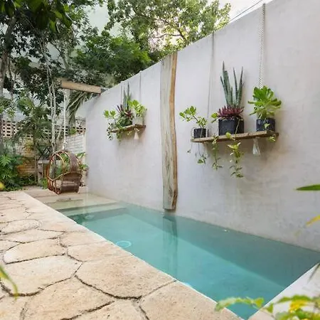 Villa Tranquil With Private Pool And Garden *