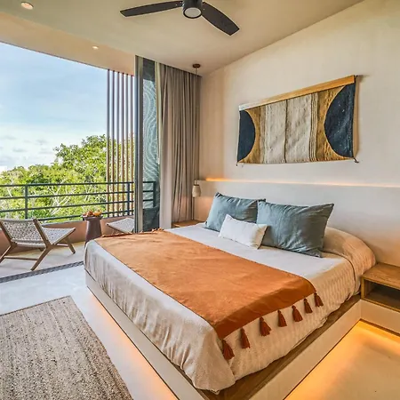 Fast Wi-fi 1br In With Pool, Restaurant, Gym