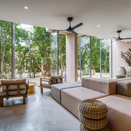Fast Wi-fi 1br In With Pool, Restaurant, Gym Tulum