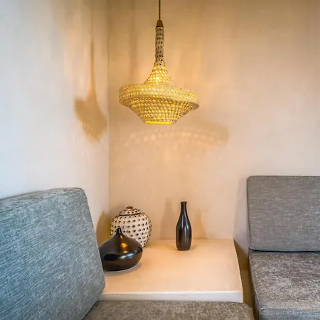 Fast Wi-fi 1br In With Pool, Restaurant, Gym Apartment *
