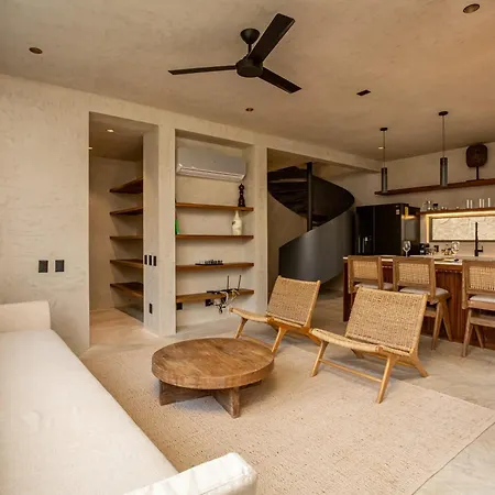 Villa Luxe 2bd - Concierge - Airport Ride Incl *