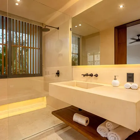 Villa Luxe 2bd - Concierge - Airport Ride Incl
