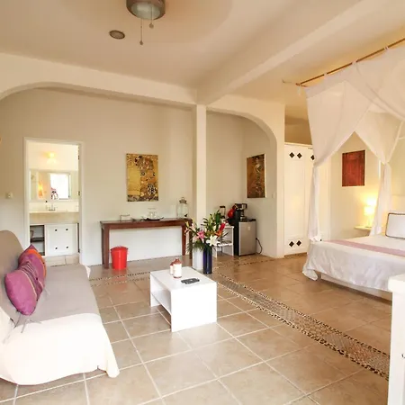 Geminis Boutique Condohotel