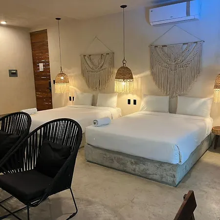 Hotel Nu & Club