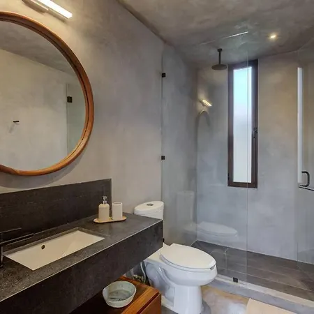 New 2 Bdr, Private Rooftop Pool, Gym And Cowork Apartment