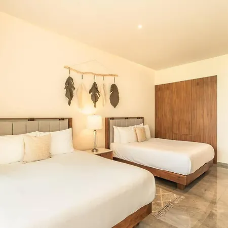 Beautiful Ph W Private Rooftop 3br And Concierge *