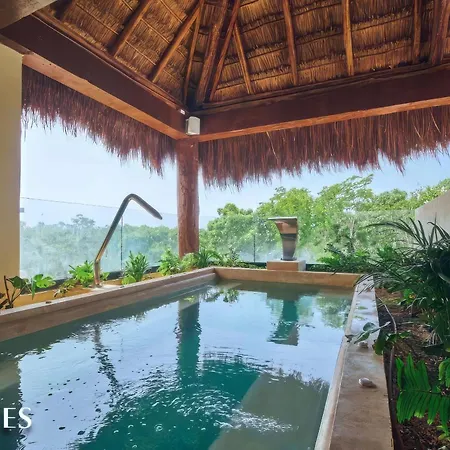 Spacious 2 Br. Jungle View Luxury W/prime Location *