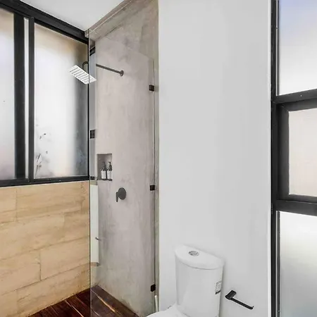 Brand New Just 5 Min To & Downtown! Apartment Tulum