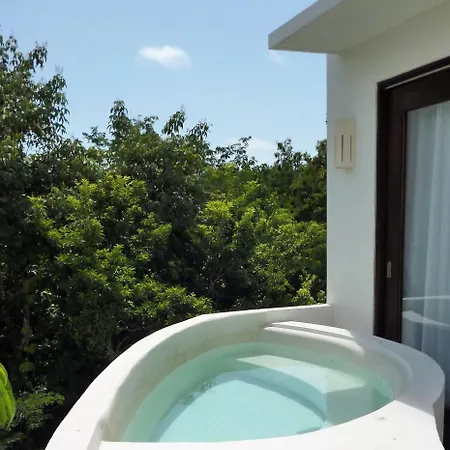 Aparthotel Mak Nuk Village - Clothing Optional