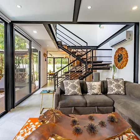 Villa Casa & Chiit - 2 Homes With Different Shared Amenities Tulum