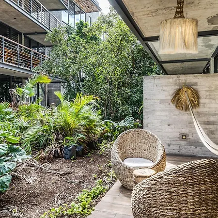 Waterworld 1br Cenote Rooftop Pools Gym Tulum