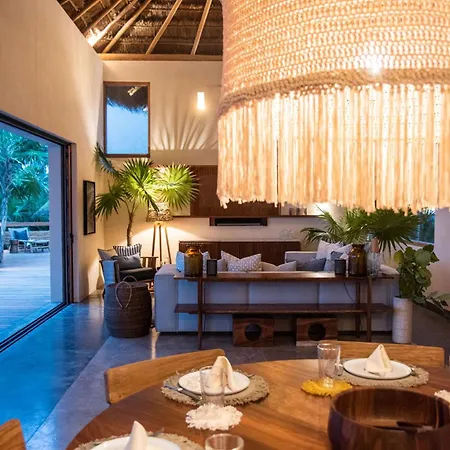 Kaan With 4 Bdrooms In Mexico Villa Tulum