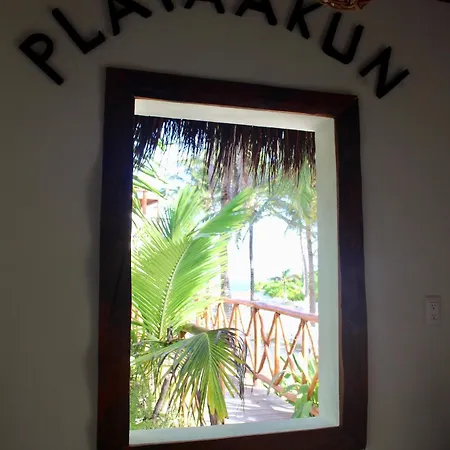 Playa Kun With 5 Bedrooms In Mexico *