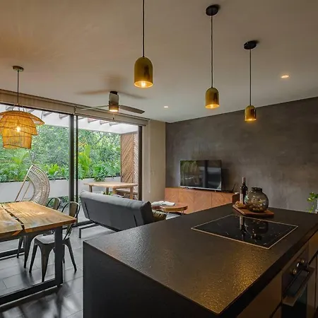 5 Star Luxury Penthouse /private Pool/cenote Pool Apartamento