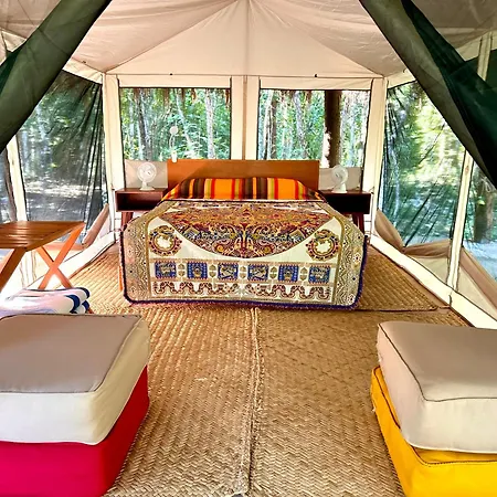Glamping Bunga Lotus * Tulum