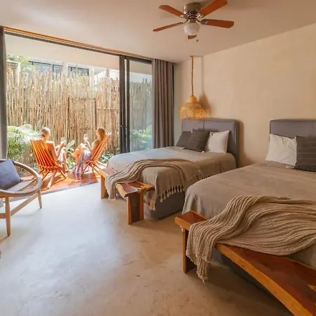 Luxury With Private Pool Apartment