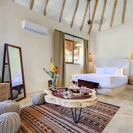 Chakte With 3 Bedrooms In Mexico *