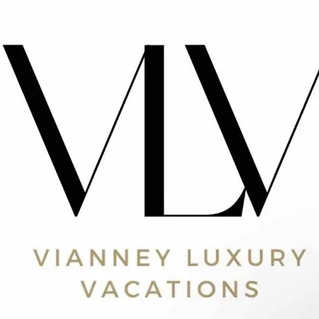 5 Star New Luxury With Infinity & Cenote Pools * Tulum