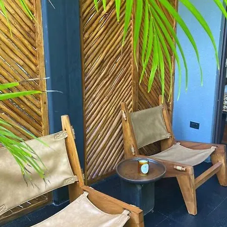 Luxury Condo, Infinity & Cenote Pools, Miraluna, Aldea Zama Apartment *