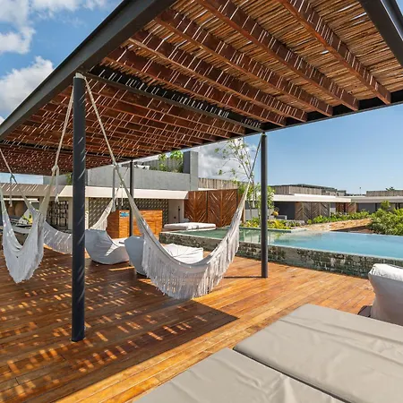 Luxury Condo, Infinity & Cenote Pools, Miraluna, Aldea Zama Apartment Tulum