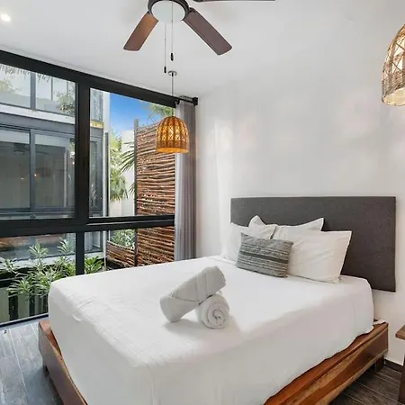 Charming Getaway At Mun With Stunning Views