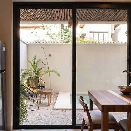 Private Pool & Terrace - Sleeps 4 Near The - B104 *