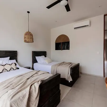 Casa Aguacate Villa