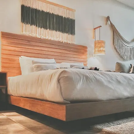 Apartment Location *