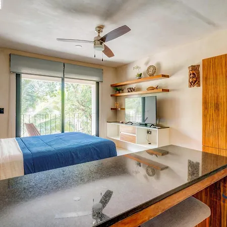Holiday home Equipped Studio Communal Pool And Lounge Fun Gym